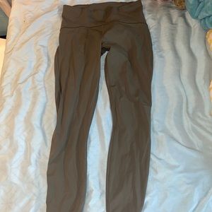 Lululemon train times leggings